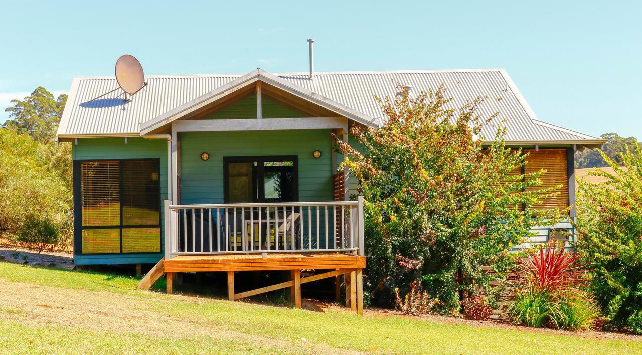 Rainbow Trail Chalets Pemberton Exterior foto